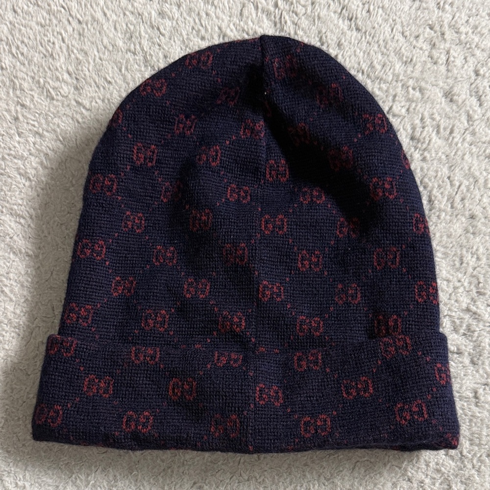 Gucci Dark Blue & Burgundy GG Knit Beanie - Picture 3 of 6